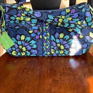 Vera Bradley Cassidy handbag Indigo Pop pattern